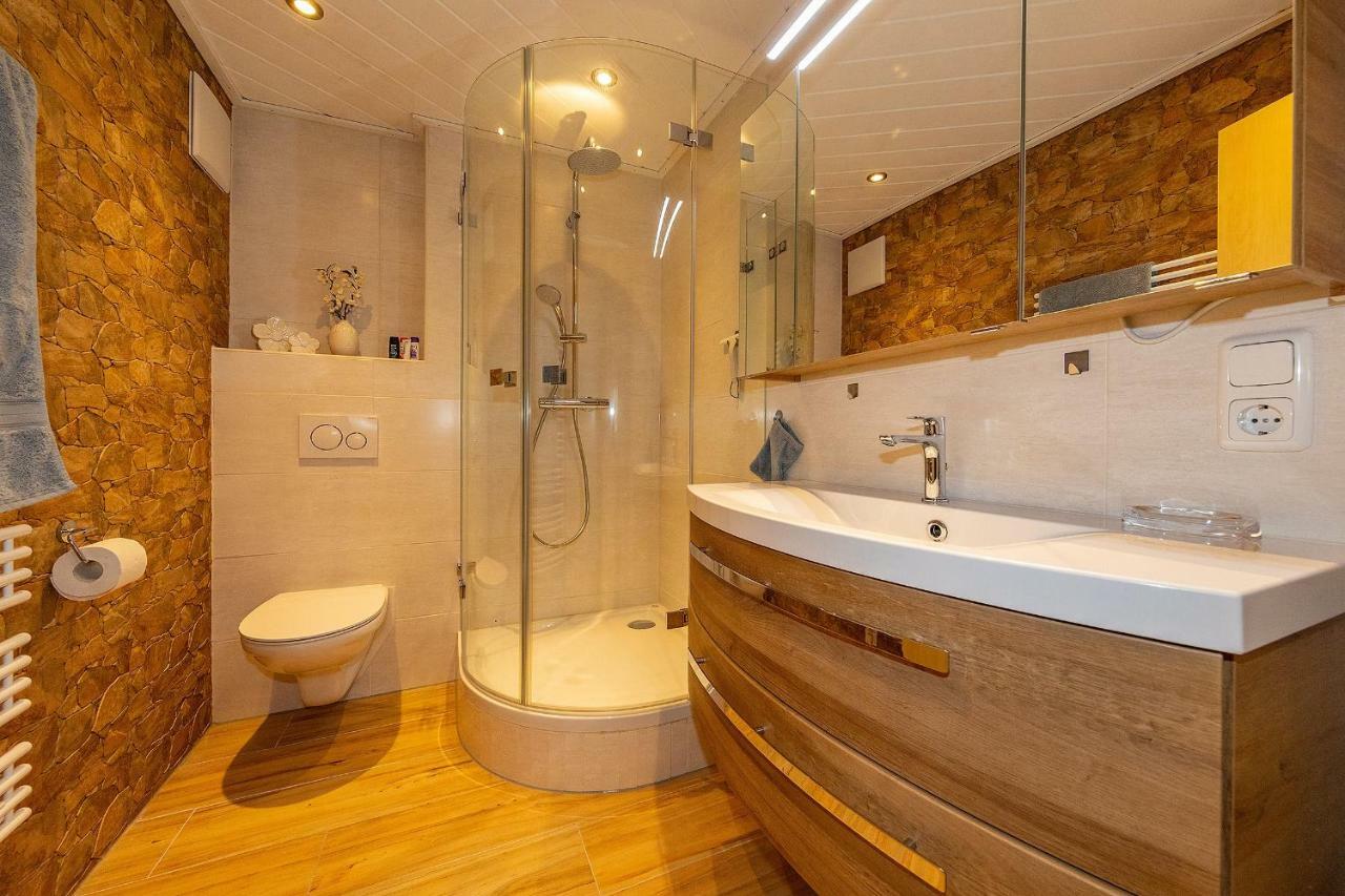 Ferienwohnung Sonnenhaeusl Mittenwald Buitenkant foto